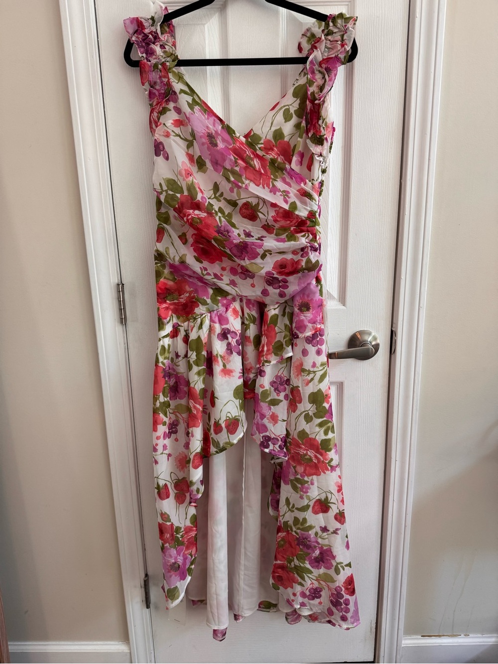 Abercrombie & Fitch Floral Ruffle High-Low Maxi Dress Size Medium NWT - Picture 3 of 8